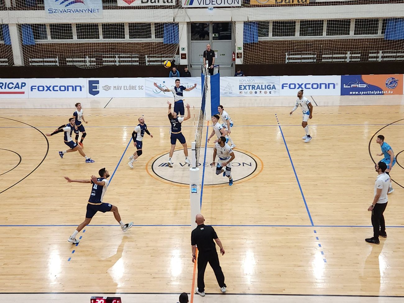 A férfi röplabdacsapat a Pénzügyőrt fogadja, a nők Újpestre utaznak szombaton